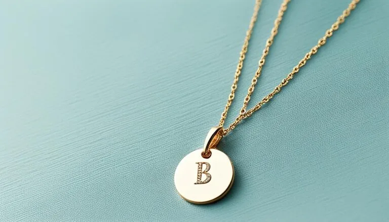 initial-necklace-with-birthstone